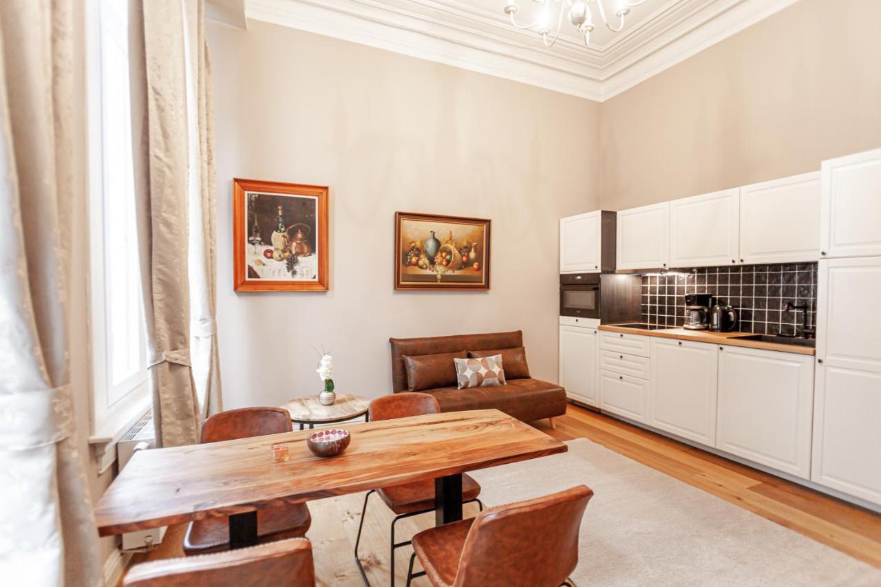 Luxury Suites Palace By Rikas Hotels Antverpy Exteriér fotografie